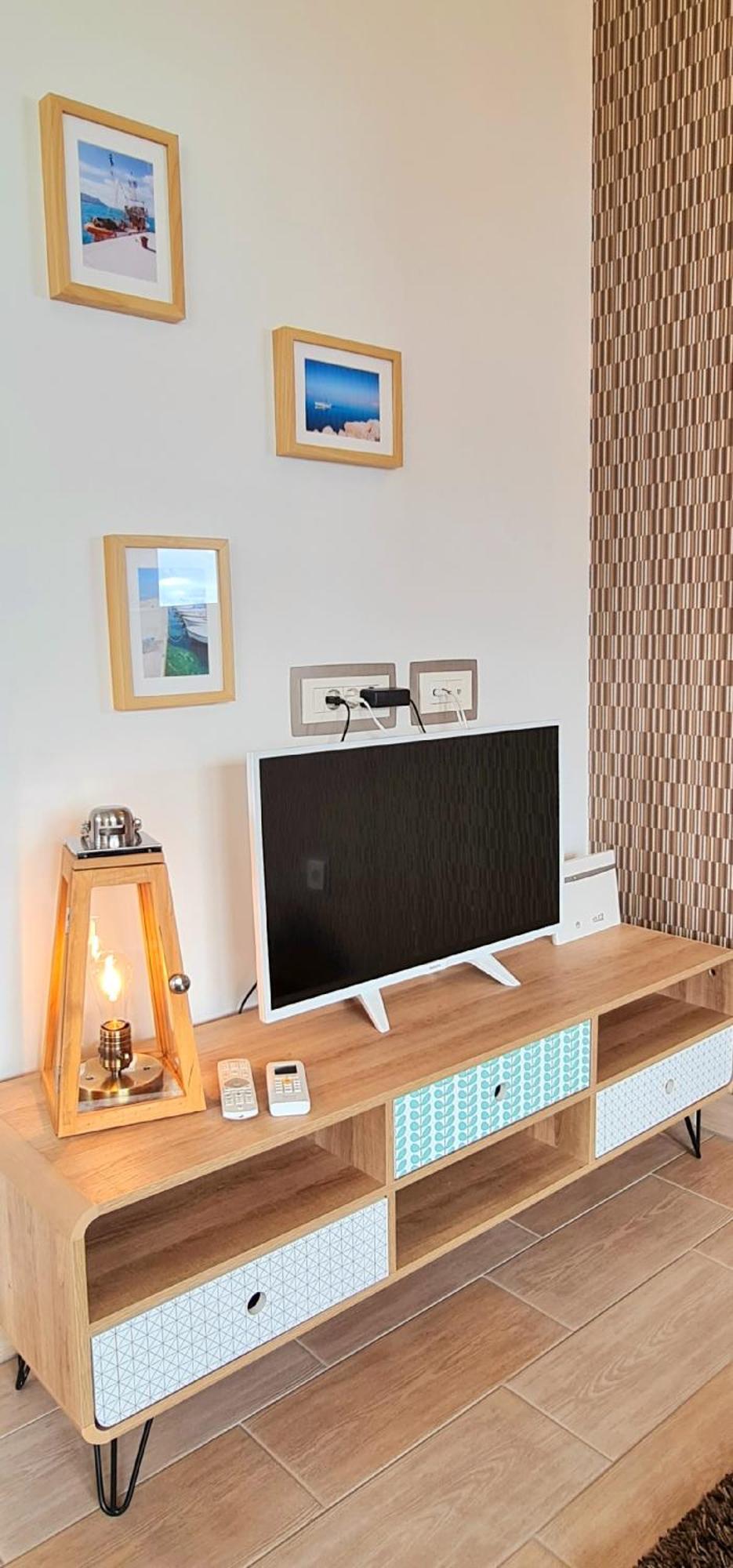 Apartments Nicolas - Beach & Sea 10M Away - Amazing Sea View! ريتنا الغرفة الصورة